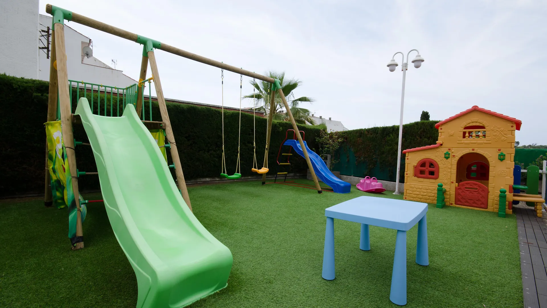 Apartaments Els Llorers Lloret de Mar