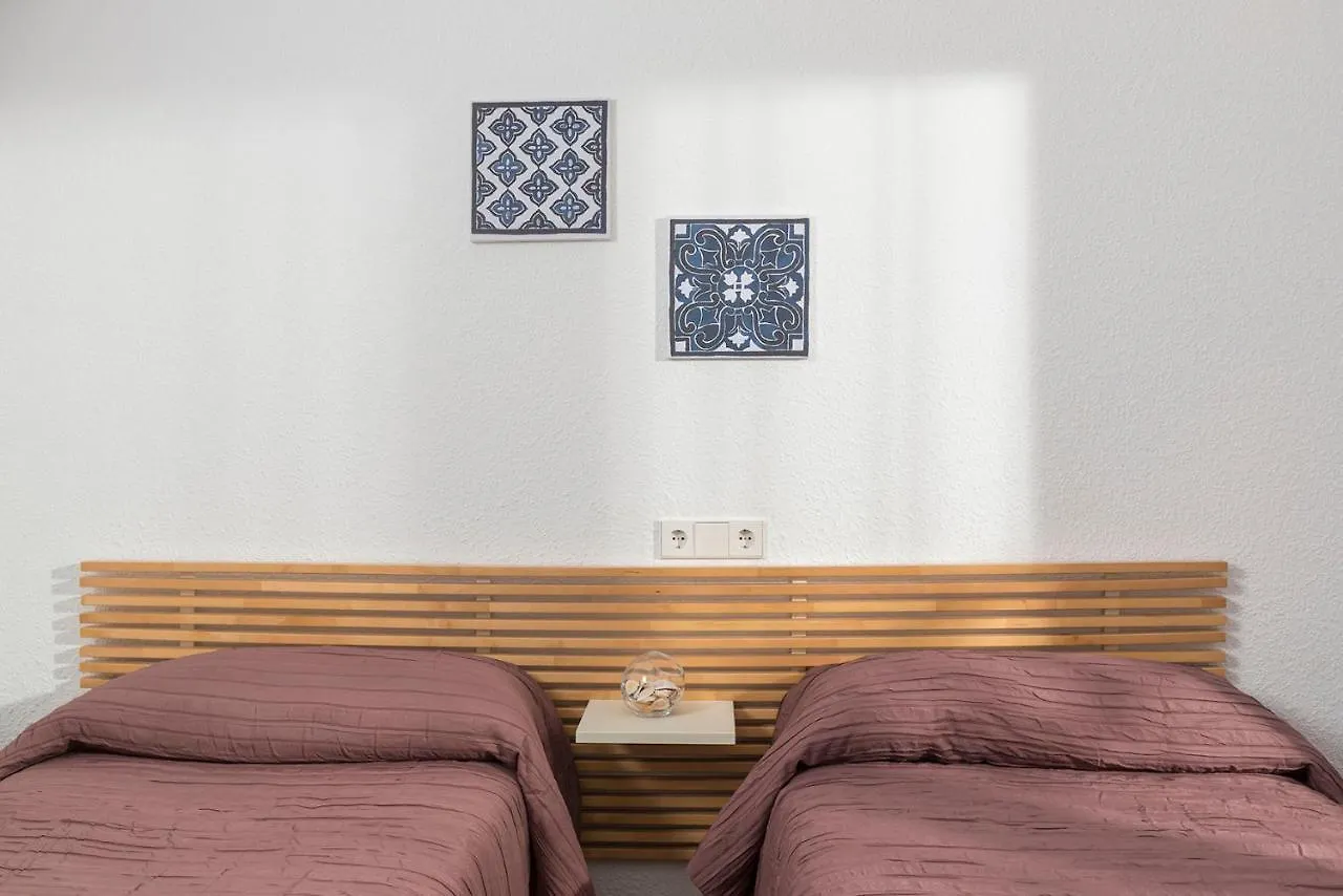 ** Apart-hotel Apartaments Els Llorers Lloret de Mar Espanha