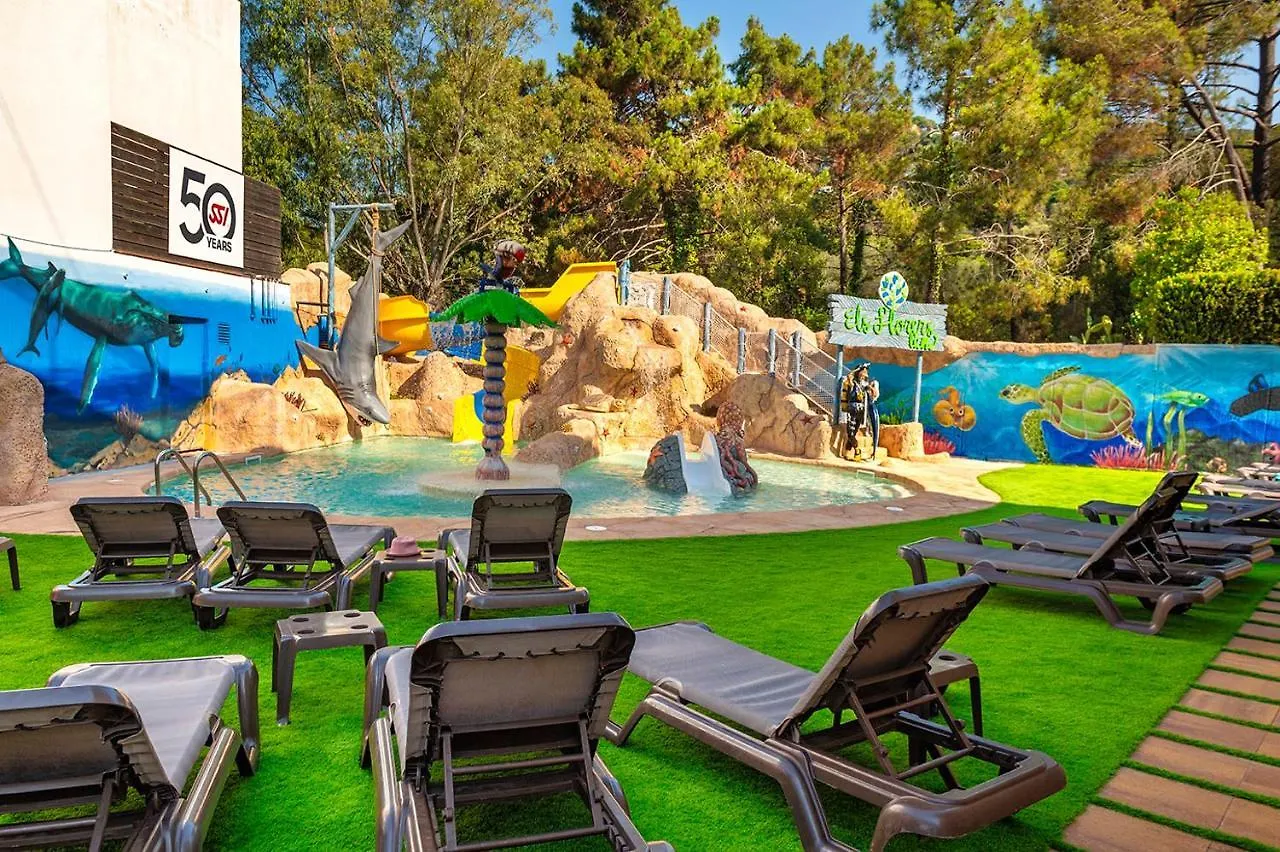 Apartaments Els Llorers Lloret de Mar 2*,