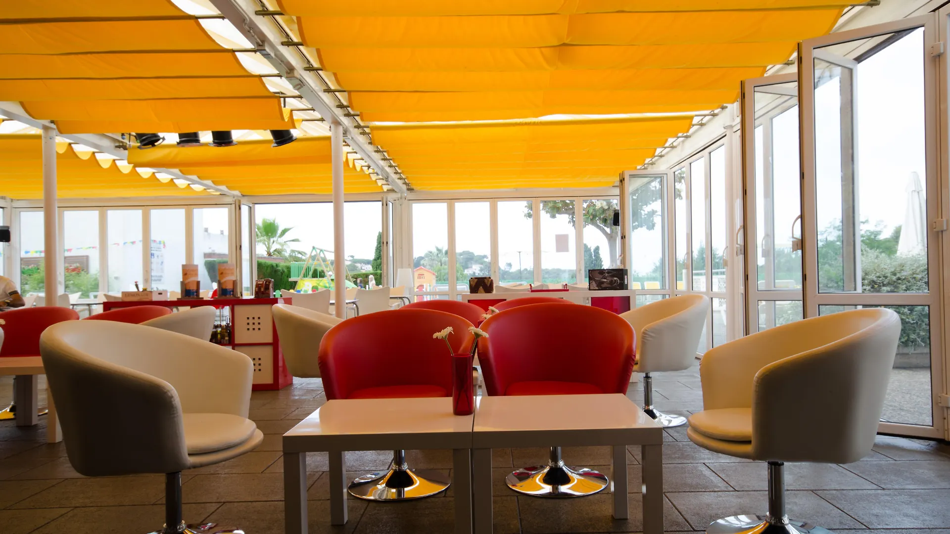 Apartaments Els Llorers Lloret de Mar Aparthotel
